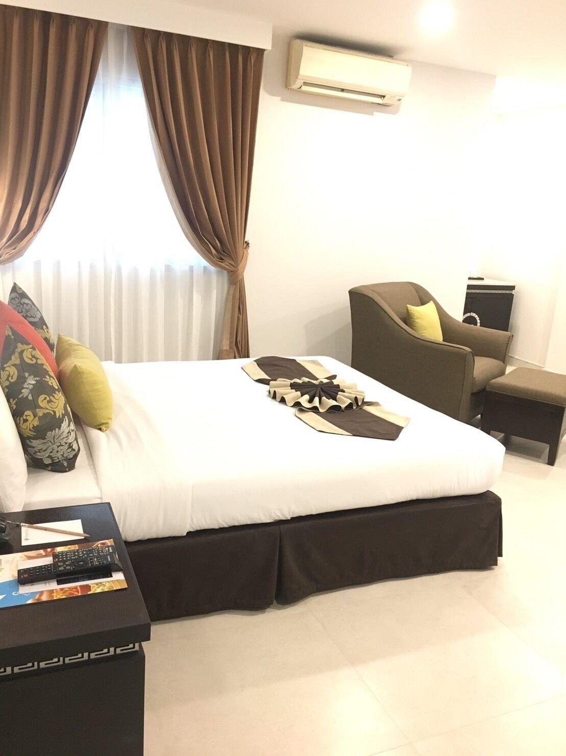 Club Mahindra Mac Boutique Hotel Bangkok Esterno foto