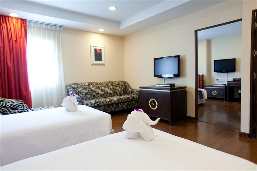 Club Mahindra Mac Boutique Hotel Bangkok Esterno foto